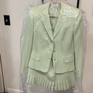 Tahari ASL Mint Blazer and Skirt Ensemble
